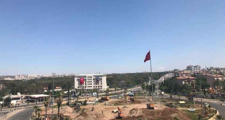 Şanlıurfa'da Sürücüler dikkat! O yol trafiğe kapatılacak