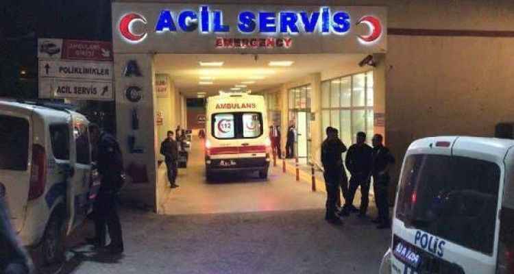 Şanlıurfa'da TIR'la araba çarpıştı! Yaralılar var