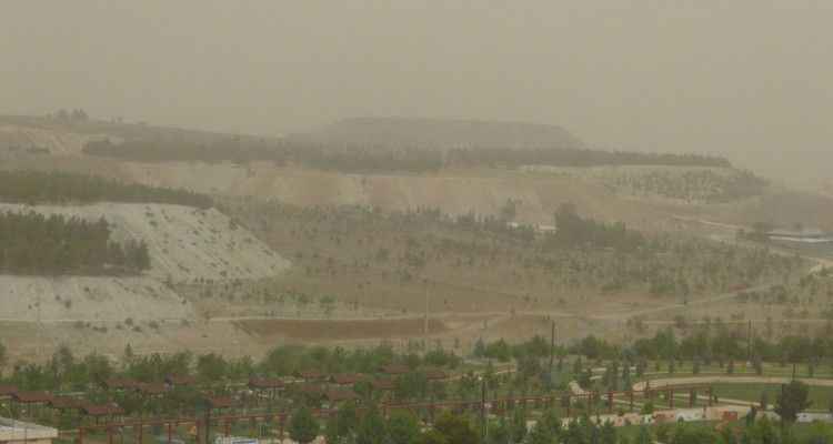 Şanlıurfa’da ortalık toz duman!