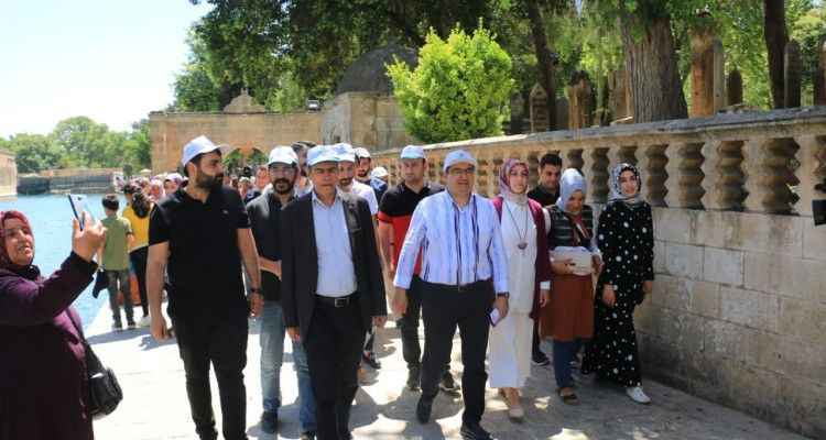 Urfa’da AK Parti’den ‘Türkiye Çevre Haftası’ etkinliği