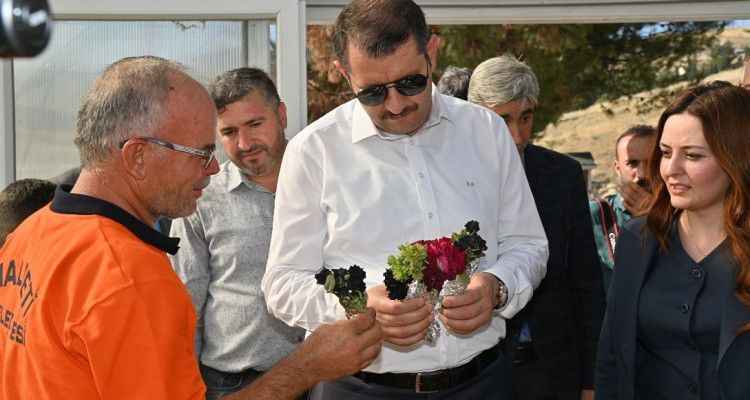 Vali Ayhan ilçe temaslarını Halfeti ile sürdürdü