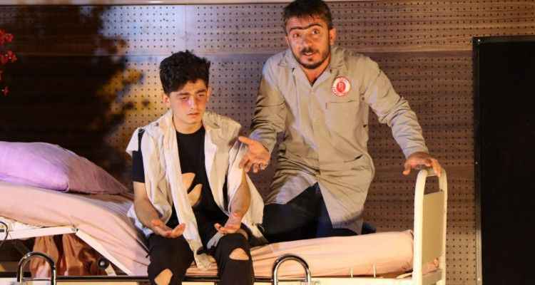 Şanlıurfa'da Uyuşturucu mücadelesini konu edinen oyun büyük beğeni topladı