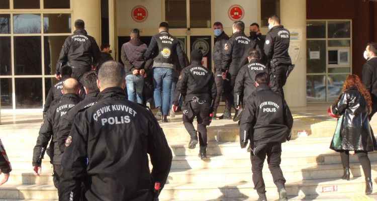 Urfa dahil 6 ilde Süpürme operasyonu! Çok sayıda gözaltı var