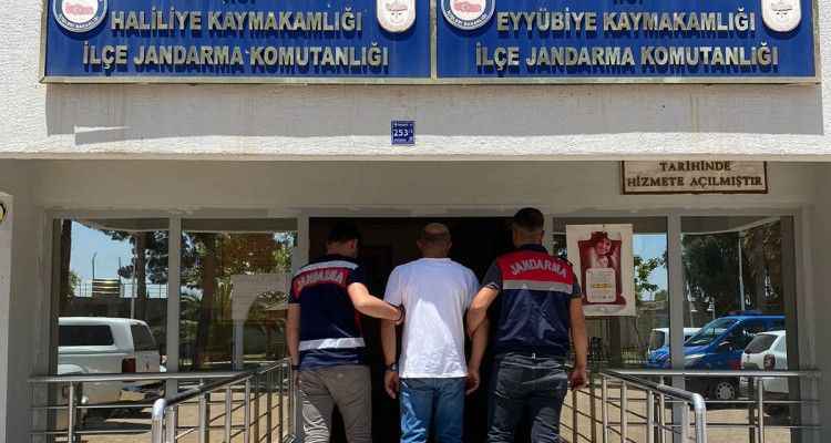 Şanlıurfa'da aranan firari yakalandı!