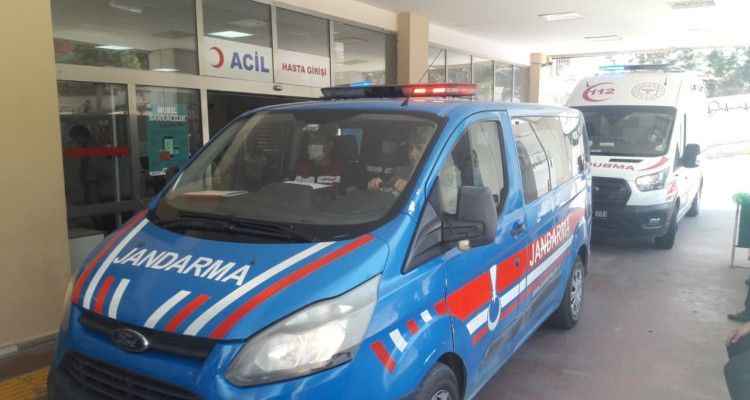 Şanlıurfa’da uyuyan eşini bıçakladı!