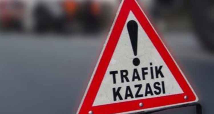 Şanlıurfa'da Araçlar Çarpıştı! 2 Yaralı