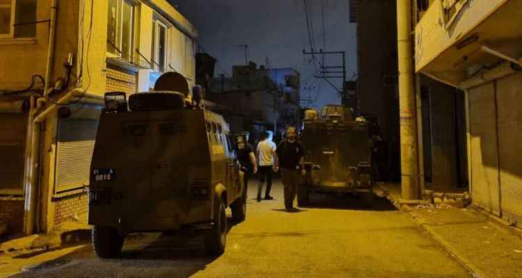 Polislere Silahlı Saldırı: 3 yaralı