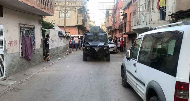 Polisten Kaçarken Çocuğu Tabancayla Rehin aldı