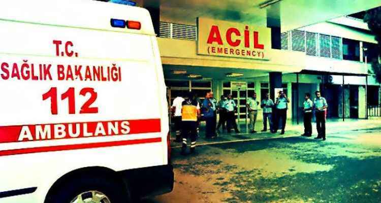 Şanlıurfa'da iki araç çarpıştı! 1’i çocuk 3 yaralı