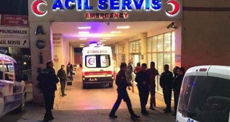 Urfa'da tek taraflı kazada yaralılar var