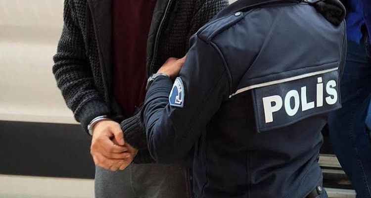 Şanlıurfa'da esrarla yakalanan yolcu gözaltına alındı