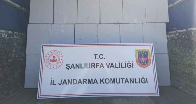 Urfa’da 1 milyon 600 bin kaçak filtreli sigara kağıdı ele geçirildi