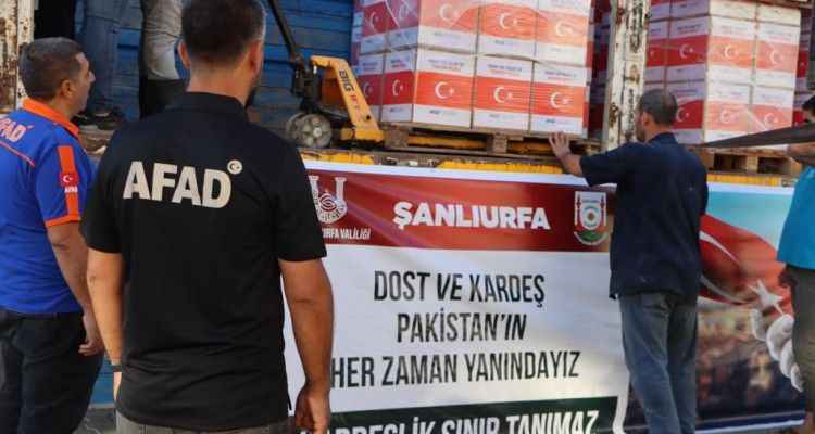 Urfa kardeşlikte sınır tanımadı! Bakan Soylu'dan Urfa paylaşımı
