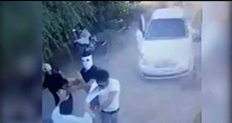 Şanlıurfa'da feci olay! Önce otomobille çarptılar sonra sopalarla darbettiler