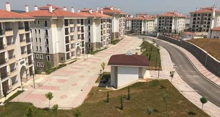 Bakan Kurum başvuru yapanları uyardı: Bunu yapanlar TOKİ kurasına katılamayacak