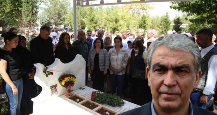 İbrahim Ayhan mezarı başında anıldı