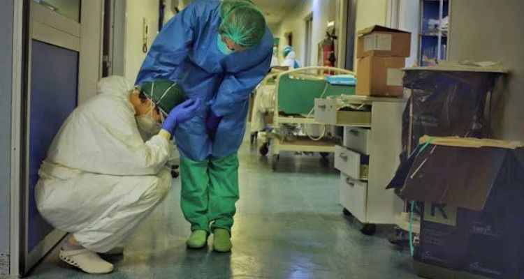 Devlet hastanesini karıştıran skandal talimat: Hemşireleri kırbaçlayarak çalıştırın