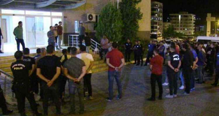 Urfa’da Kapsamlı Asayiş Uygulaması! 25 Kişi Gözaltına Alındı