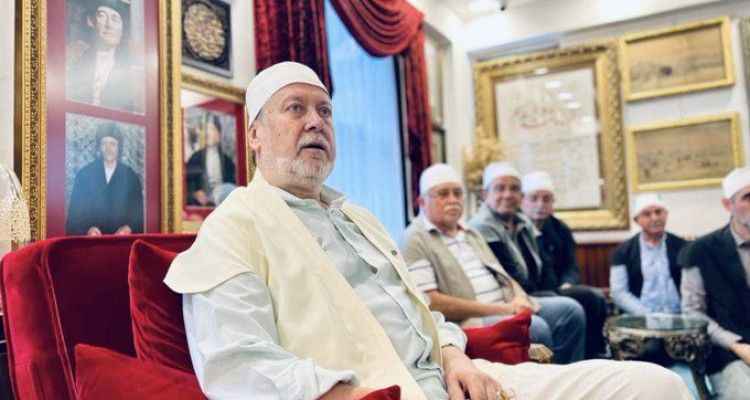 Cerrahi tarikatının yeni şeyhi Urfalı ses sanatçısı oldu