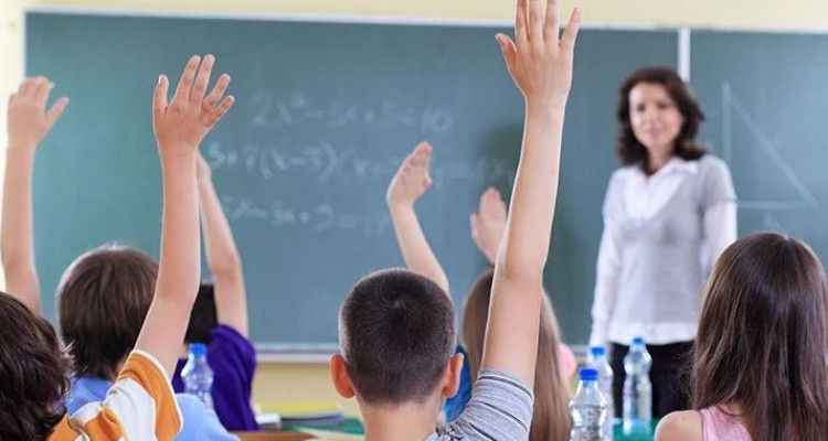 MEB’den yeni karar böyle duyuruldu: Bu yıldan itibaren resmen değişti! İlkokul, ortaokul ve liselerde..