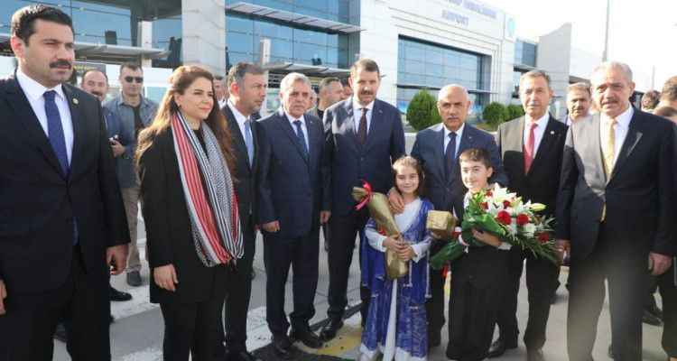 Bakan Kirişçi Urfa’da