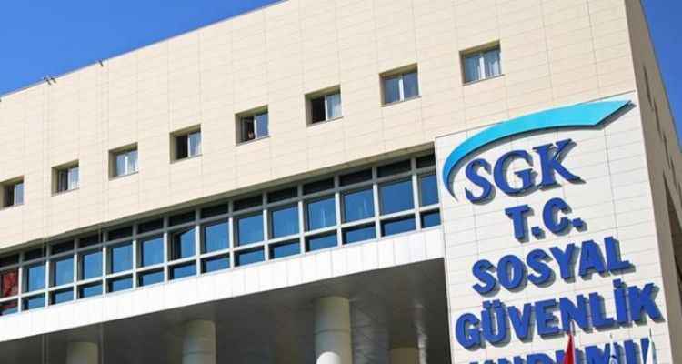 Sigortası olanlar dikkat: SGK’dan sigortalı olan herkes için kritik açıklama! Maaşlarınız kesilebilir