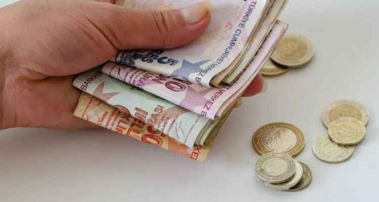 Tüm öğrencilere devletten 1.611 TL yardım parası veriliyor! İlkokul, ortaokul, lise ve üniversite öğrencileri alabilir