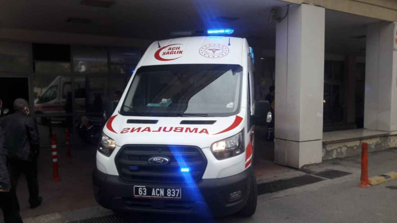 Urfa'daki AVM'de bıçaklı kavga!