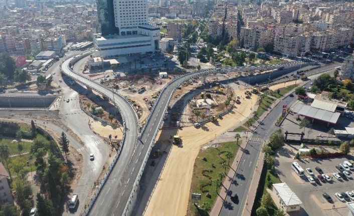 Şanlıurfa'da İkinci köprüde trafiğe açıldı