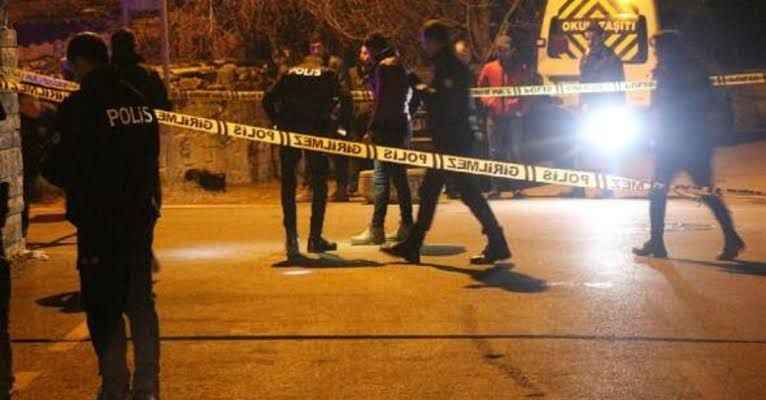 Akaryakıt istasyonunda karşılaştığı husumetlisini öldürdü