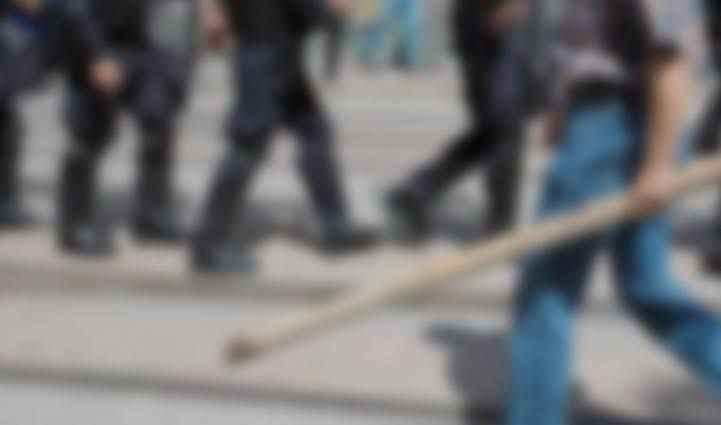Düğünde çıkan sopalı ve bıçaklı kavgada 7 kişi yaralandı