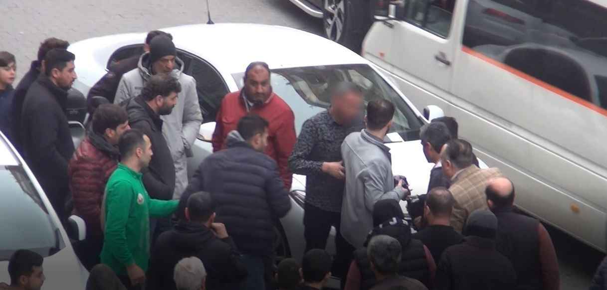 Şanlıurfa'da Haber yapmak isteyen İLKHA muhabirlerine engel!