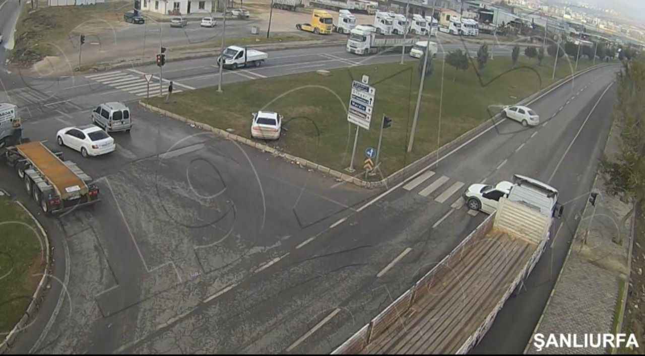 Şanlıurfa'da Ocak ayındaki kazalar mobese kamerasında