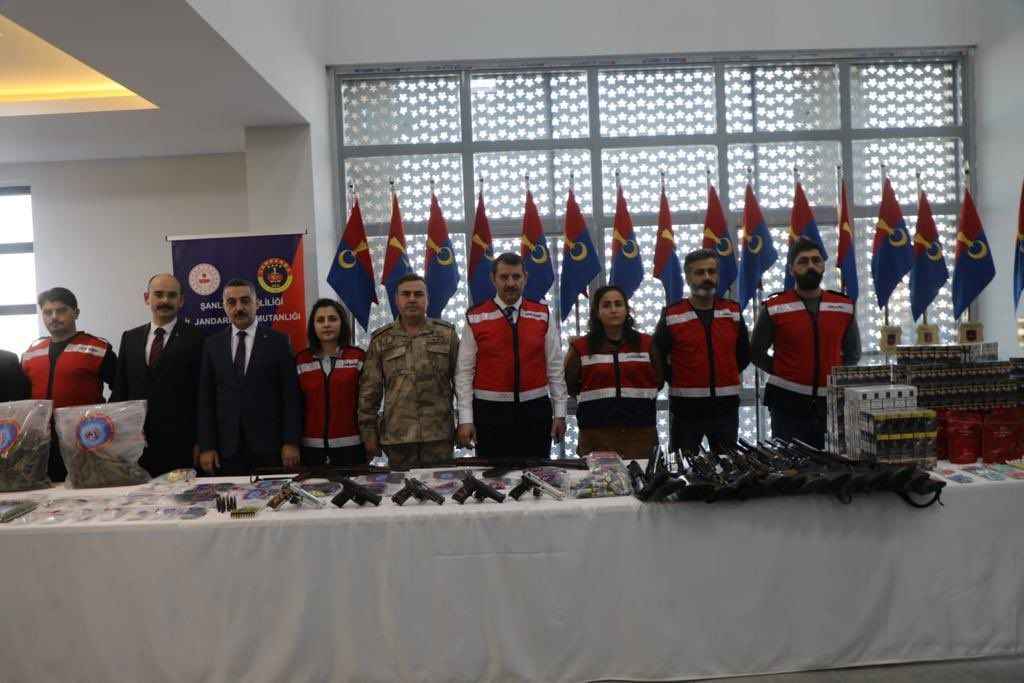 Urfa'da "Kökünü Kurutma Operasyonu 4": 81 gözaltı