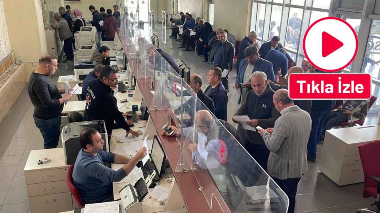 Şanlıurfa SGK önünde EYT kuyruğu