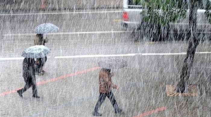 Meteoroloji'den Urfa Dahil Depremlerden Etkilenen 8 İl İçin Gök Gürültülü Sağanak Uyarısı
