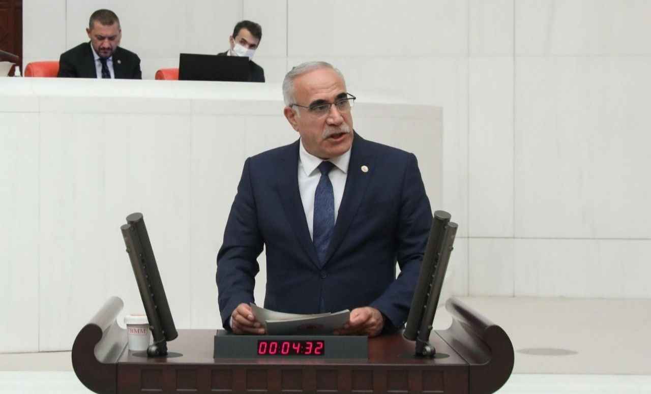 Urfalı vekilin Urfalı bakandan talebi