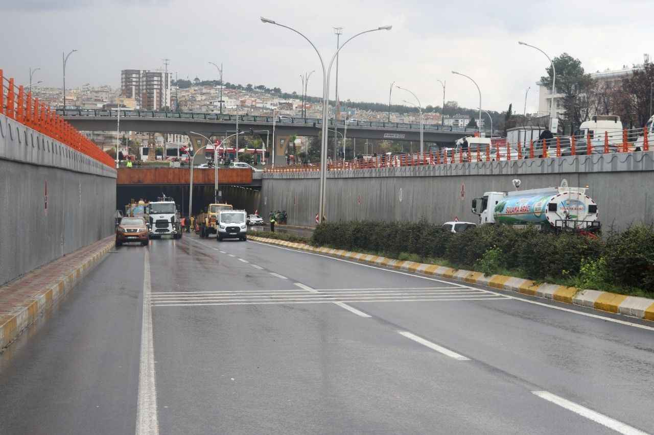 Şanlıurfa'da 5 kişinin hayatını kaybettiği alt geçit temizlendi