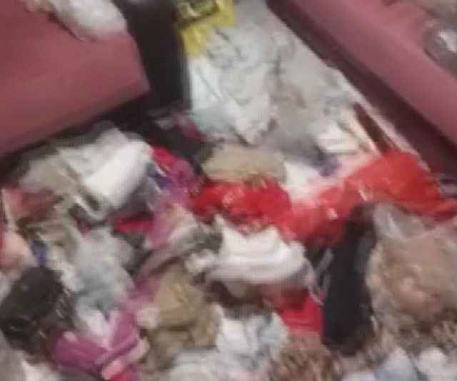 2 aydır haber alınamayan bebek çöp dolu evde bulundu! Annesi sevgilisine gitmiş