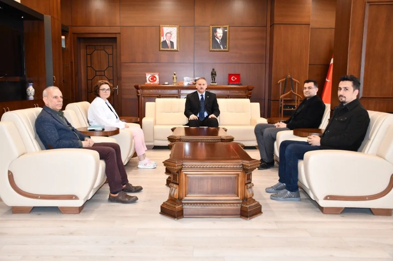 Prof. Güllüoğlu: Üniversite hastanesinde iki yeni doktor hasta kabulüne başladı