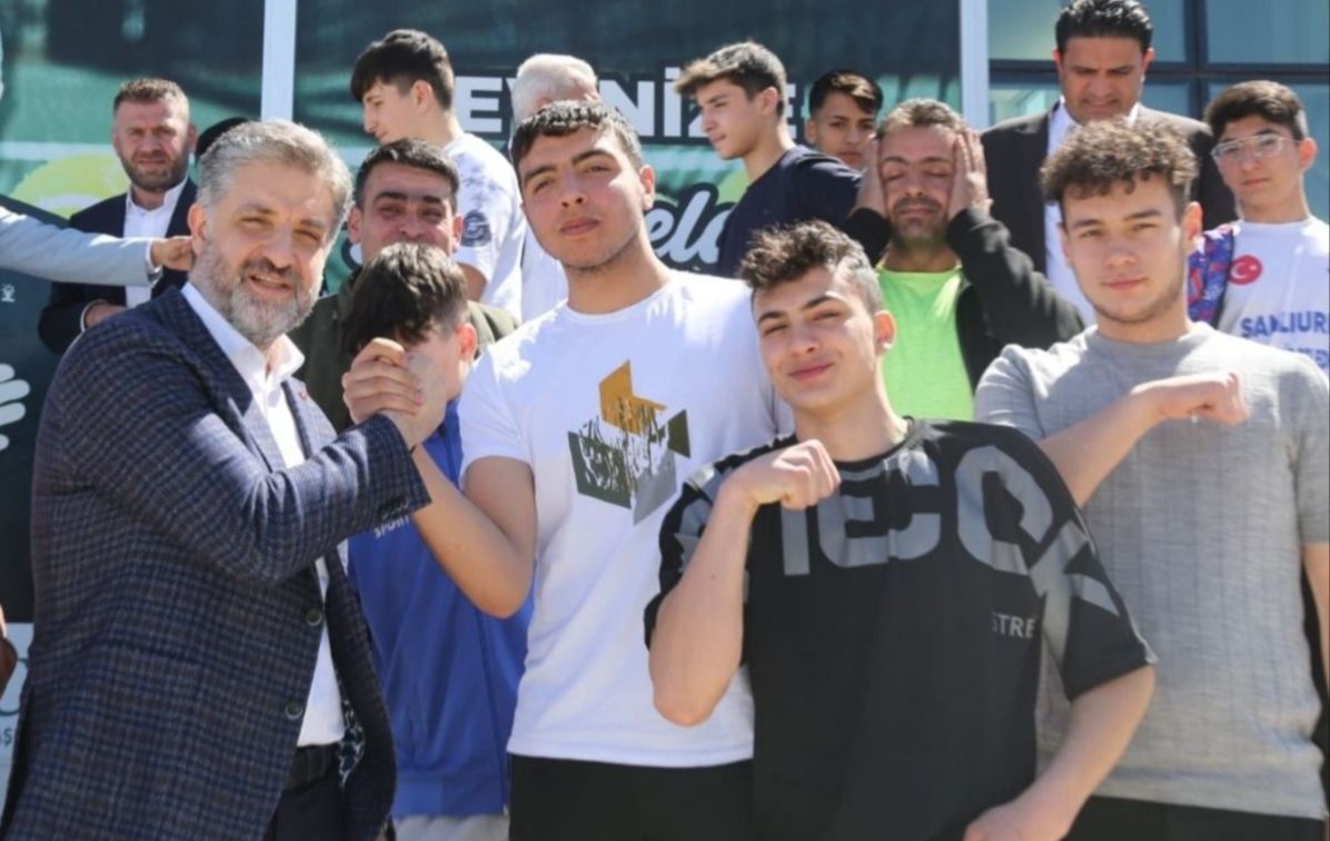 AK Partili aday Önen: Biz istikrarın sürmesinden yanayız