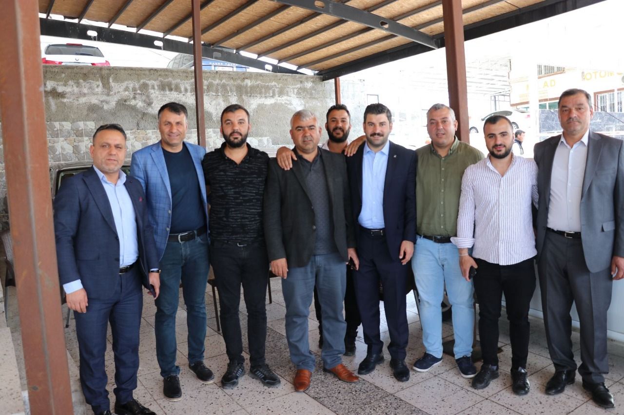 Eyyüpoğlu: “Vatandaşlar Cumhurbaşkanımızın Bayrağını Dalgalandırıyor”