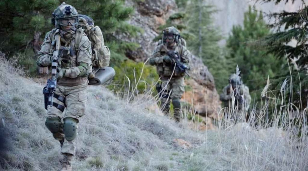 Urfa sınırında 5 terörist etkisiz hale getirildi