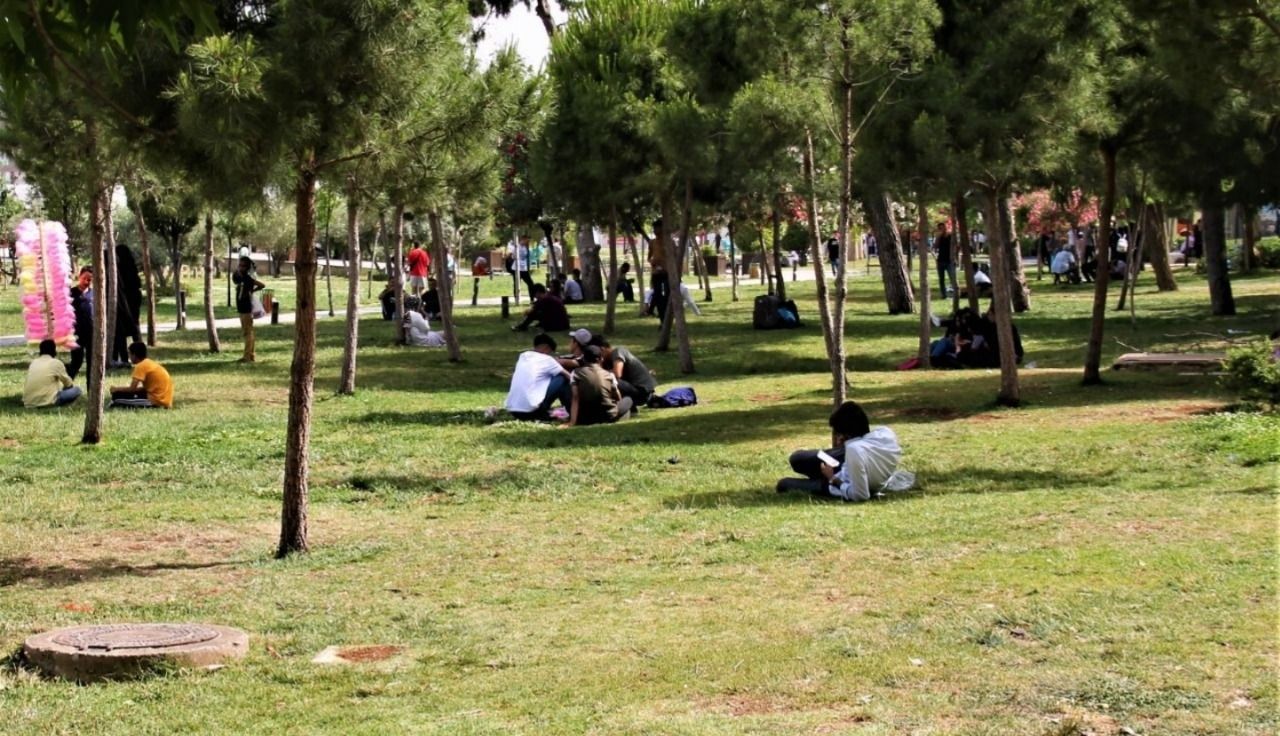 28 Mayıs’ta on binlerce genç ilk kez oy kullanacak