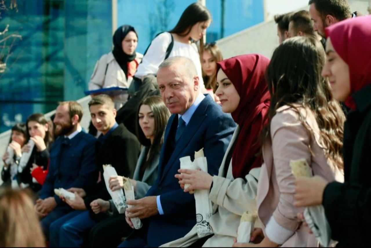 Cumhurbaşkanı Erdoğan: 28 Mayıs’ta siz genç kardeşlerimin güçlü desteğine güveniyorum
