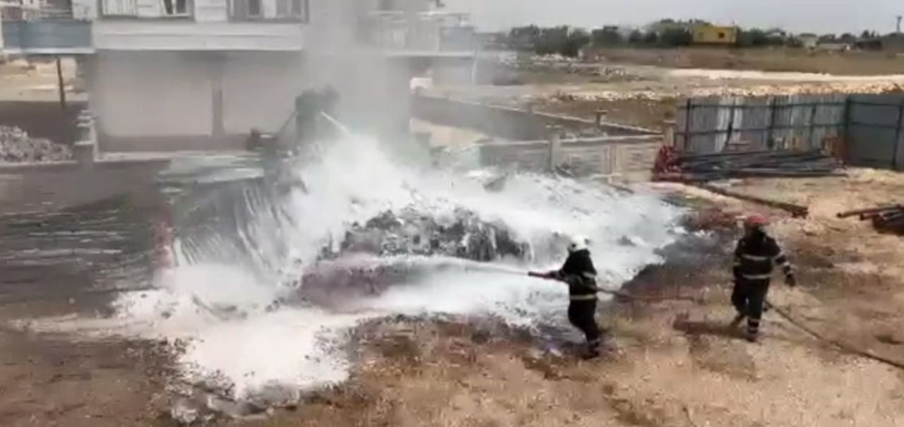 Urfa’da plastik boru fabrikasında yangın