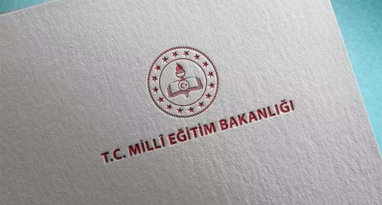 MEB öğretmenlerin yer değiştirme tarihlerini açıkladı