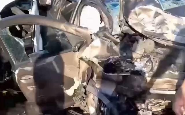 Katliam gibi trafik kazası: 4 kişi öldü, 21 kişi yaralandı!