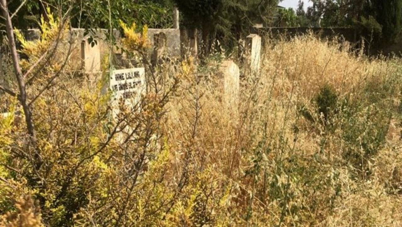 Karaköprü’de aile mezarlığı bakım bekliyor