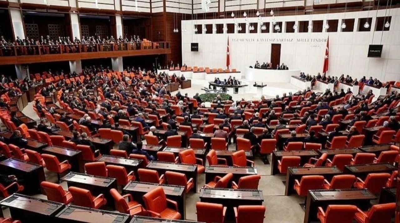 Meclis’te güldüren “Var olsun Urfa” diyaloğu!